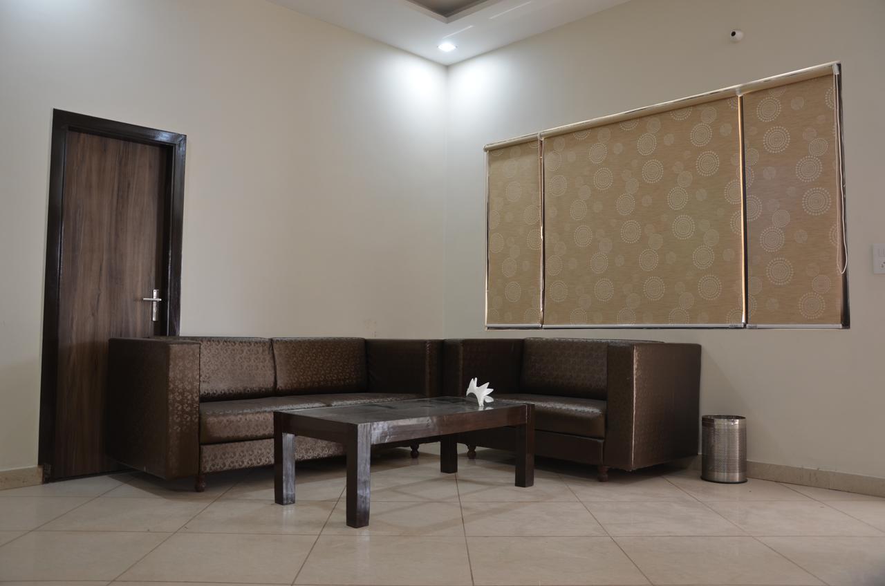 Heaven Blu Hotel & Resort Amritsar Zewnętrze zdjęcie