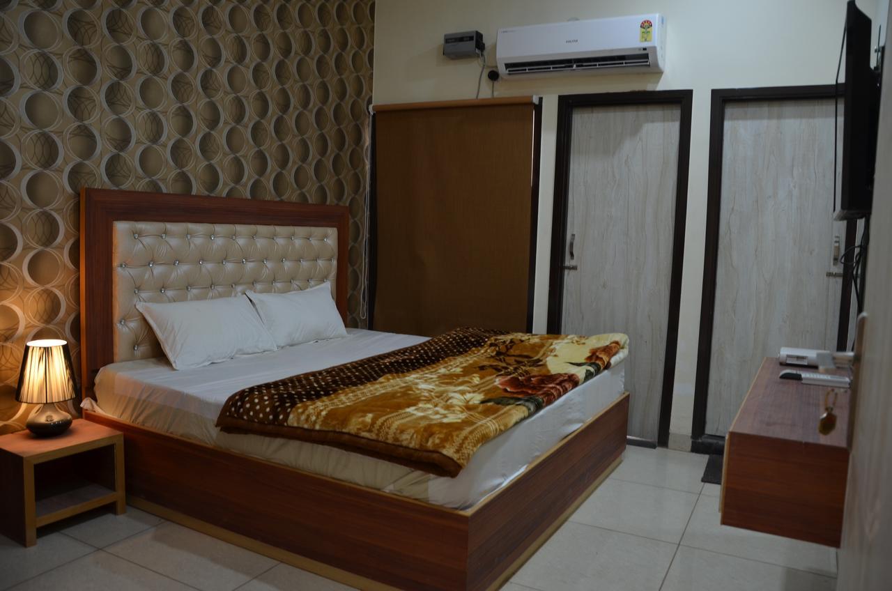 Heaven Blu Hotel & Resort Amritsar Zewnętrze zdjęcie